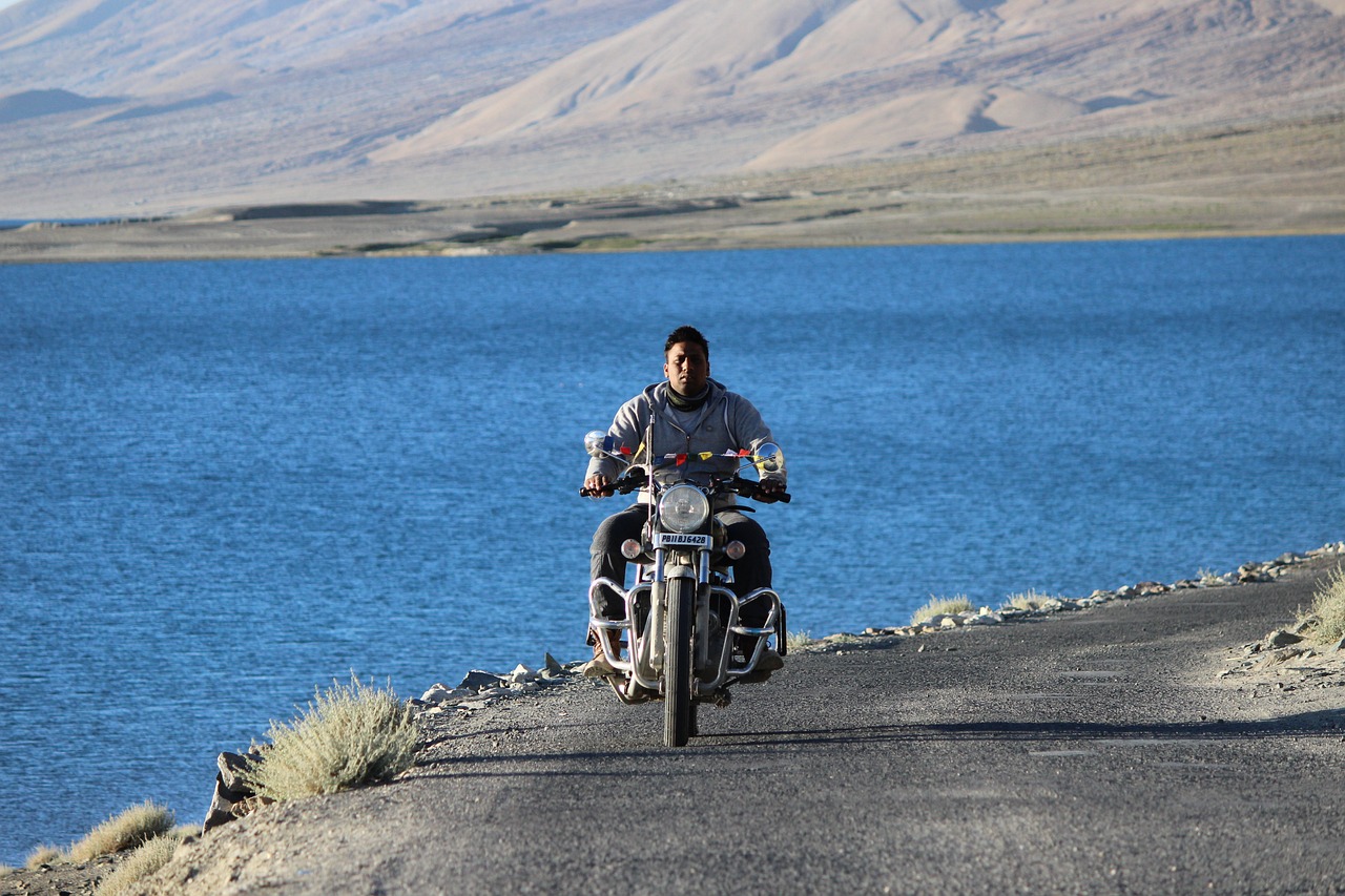 rider, pangong, lake-1646750.jpg